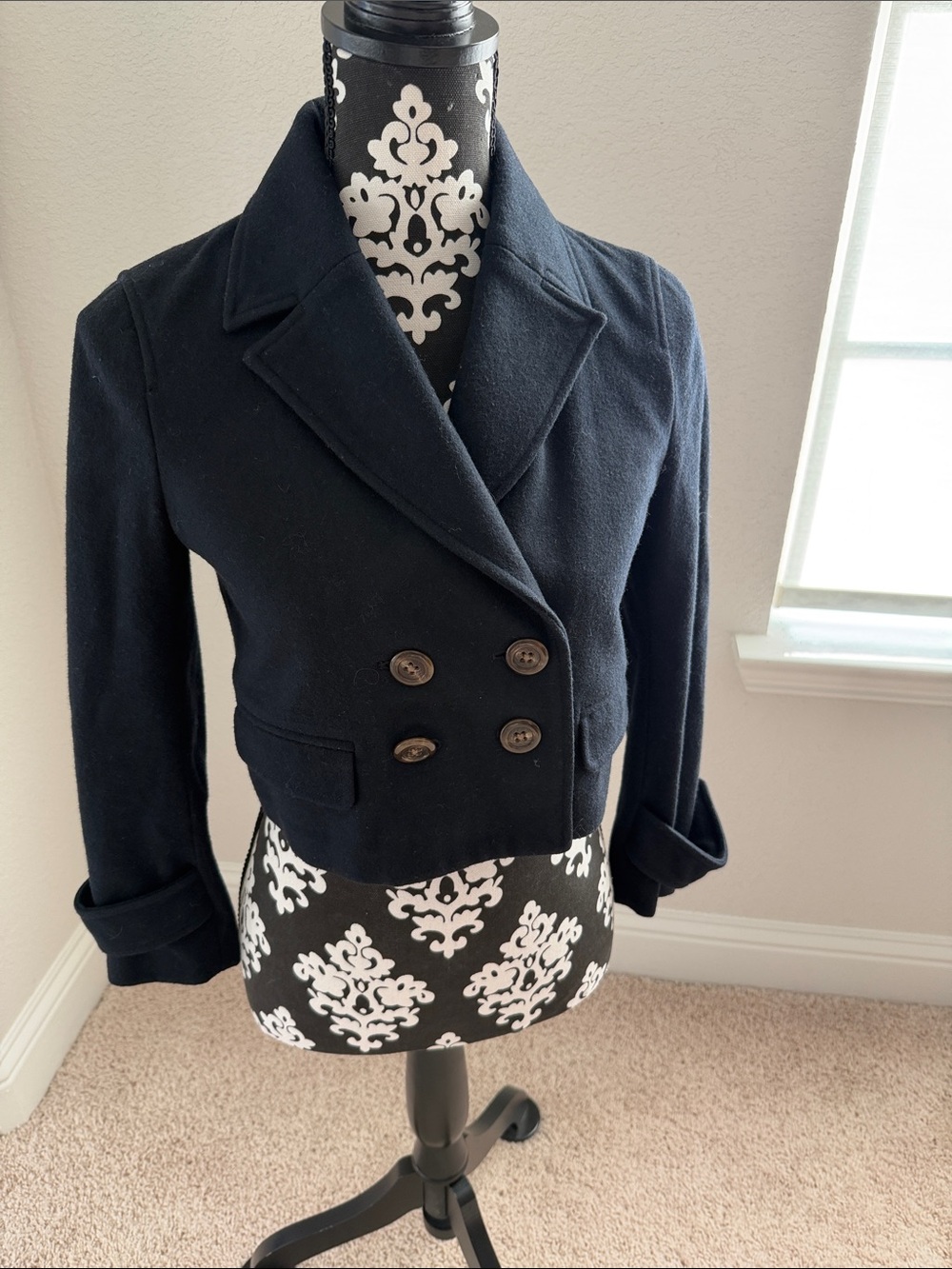 Cartonnier Cropped Double-Breasted Navy Blazer